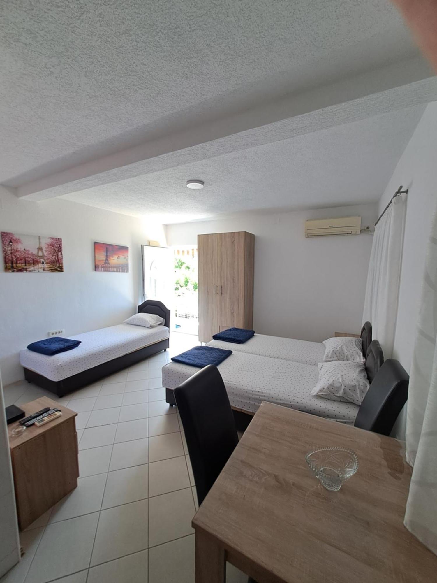 Apartmani Cavor ブドヴァ エクステリア 写真