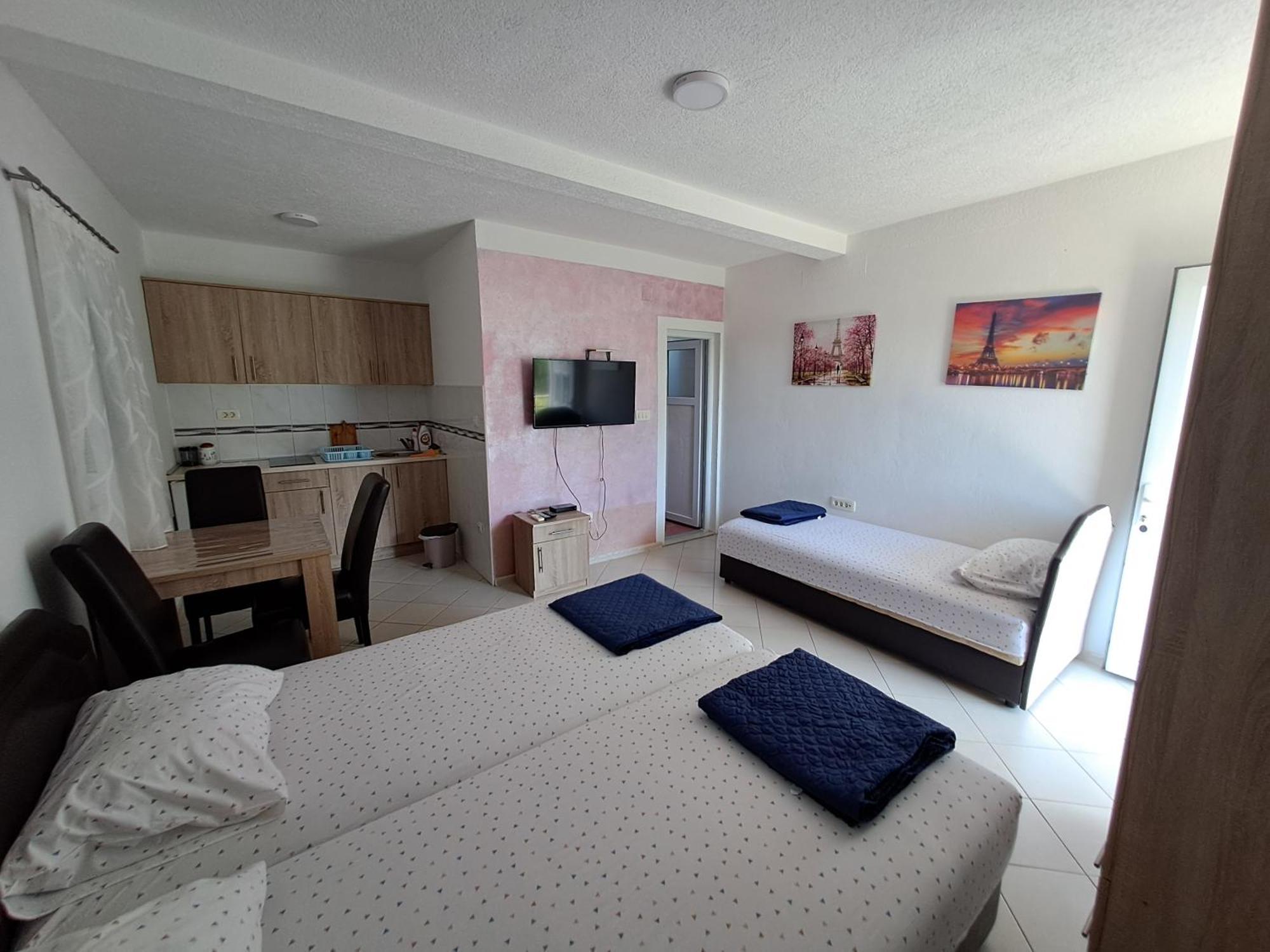 Apartmani Cavor ブドヴァ エクステリア 写真